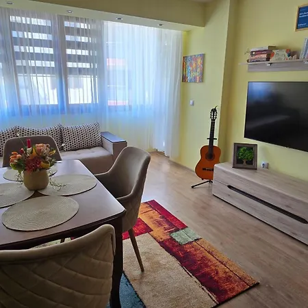 Appartamento Eti's - Location & Free Garage Veliko Tărnovo